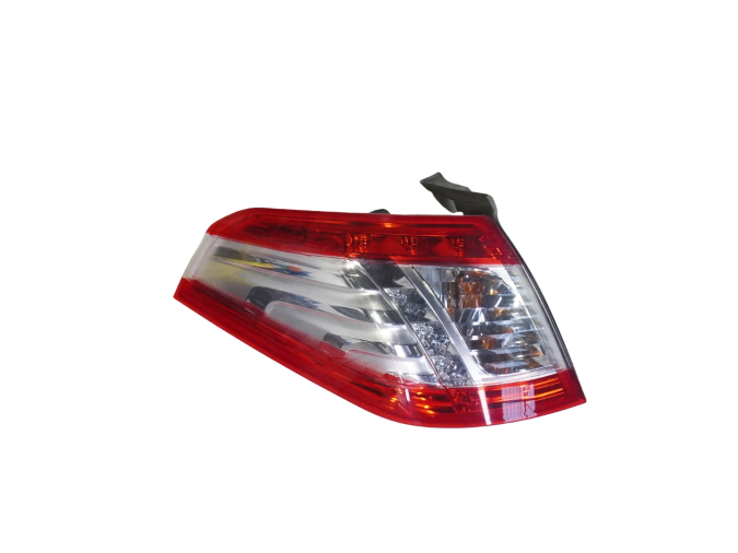 PILOTO TRASERO IZQUIERDO EXTERIOR PEUGEOT 508 2015