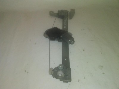 ELEVALUNAS DELANTERO DERECHO TOYOTA AYGO 2010