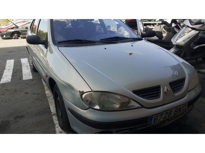 Autorradio RENAULT MÉGANE 2001