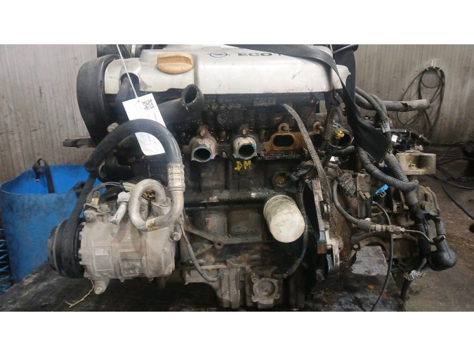 MOTOR CON ACCESORIOS Y CAJA DE CAMBIOS OPEL ZAFIRA