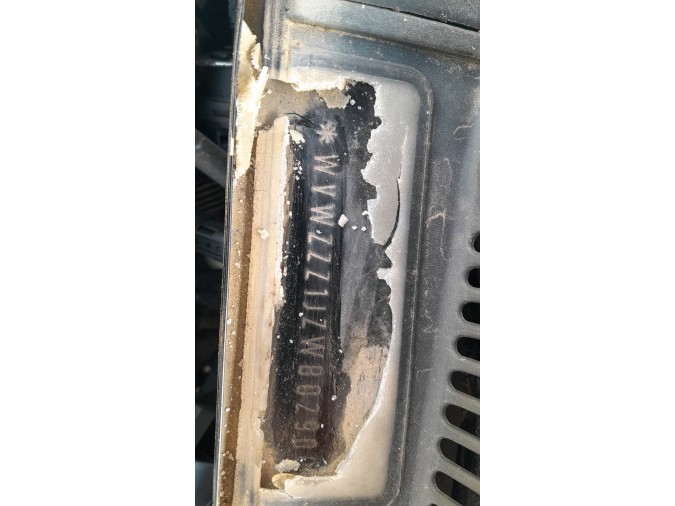 Consola central (zona trasera) VOLKSWAGEN GOLF 1998