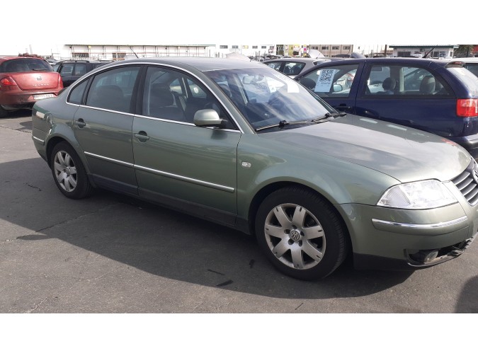 Radiador de Agua VOLKSWAGEN PASSAT 2003