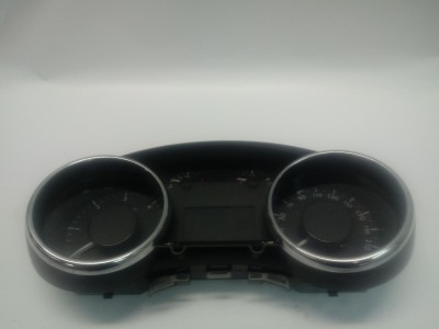 CUADRO INSTRUMENTOS PEUGEOT 5008 2013