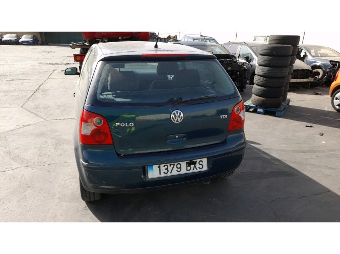 ALETA DELANTERA DERECHA VOLKSWAGEN POLO 2002