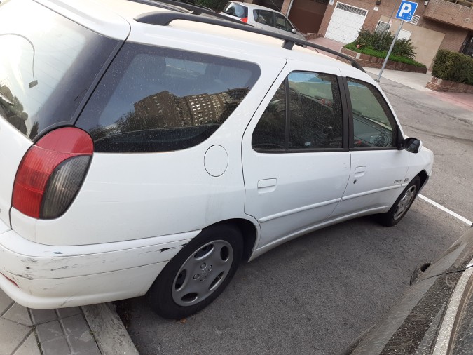 VOLANTE PEUGEOT 306 2000