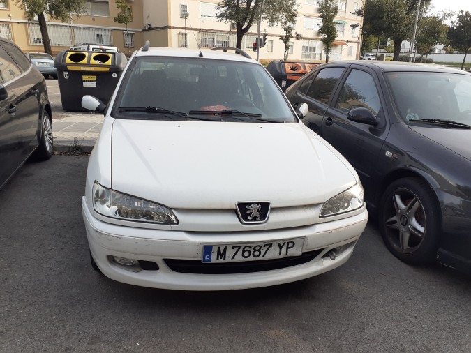 ELEVALUNAS TRASERO DERECHO PEUGEOT 306 2000