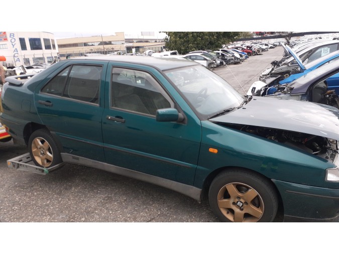 ELEVALUNAS TRASERO IZQUIERDO SEAT TOLEDO 1996