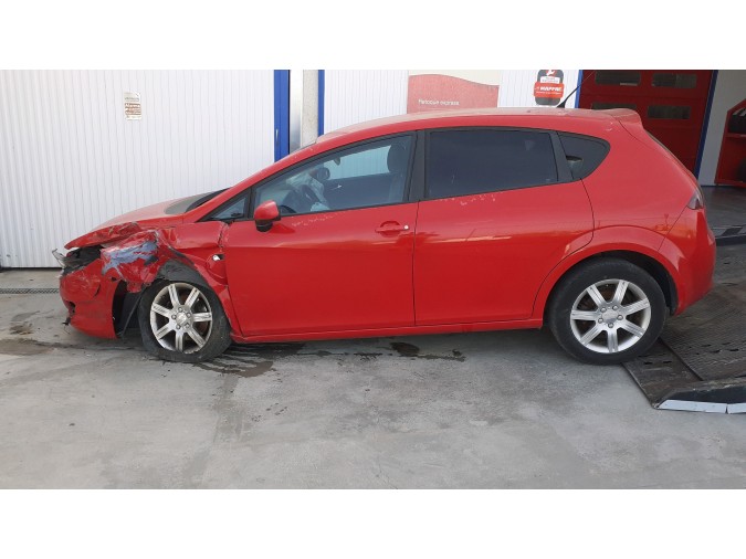 MANDO ELEVALUNAS SEAT LEON 2005