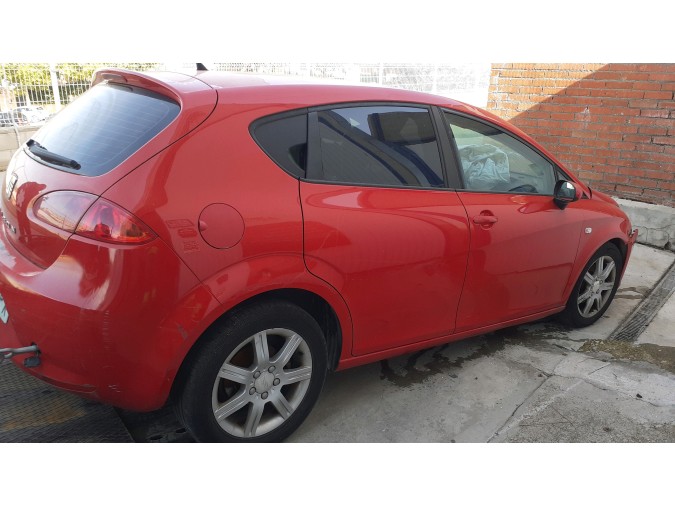 MANDO ELEVALUNAS SEAT LEON 2005