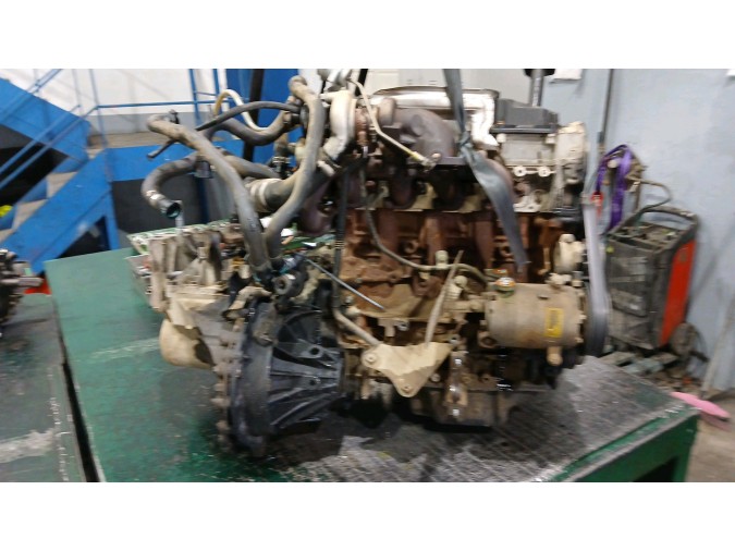 MOTOR SIN ACCEORIOS  Y SIN CAJA DE CAMBIOS FORD TRANSIT