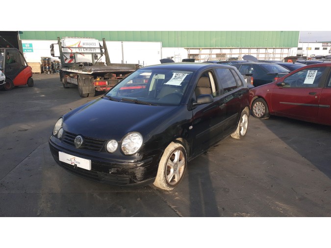 ALETA DELANTERA DERECHA VOLKSWAGEN POLO 2003