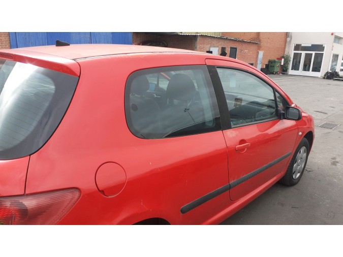 CERRADURA PORTÓN TRASERO PEUGEOT 307 2001