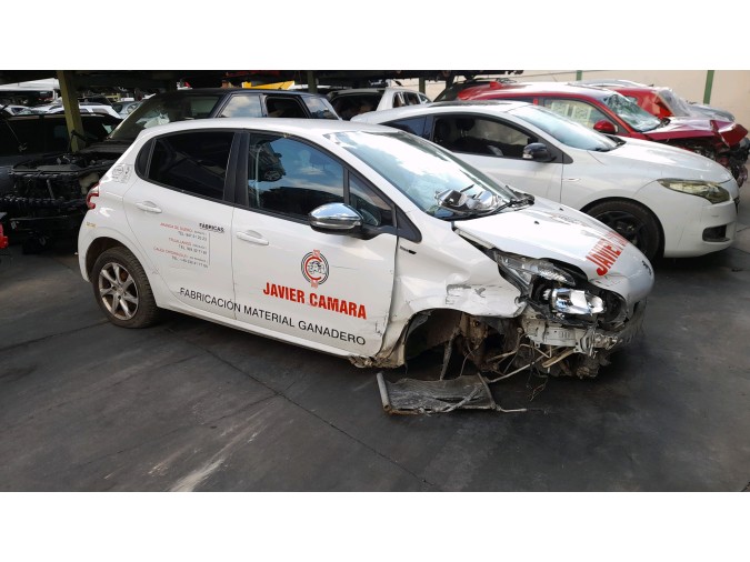 RETROVISOR DERECHO PEUGEOT 208 2015