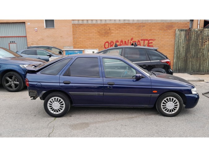 Autorradio FORD ESCORT 1997