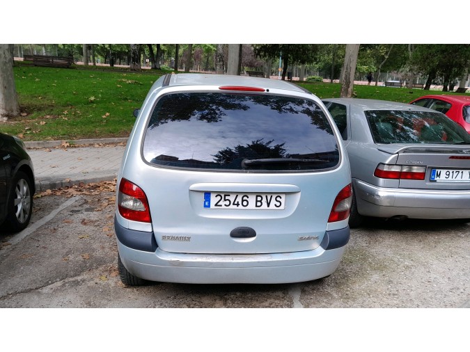 ELEVALUNAS DELANTERO DERECHO RENAULT SCÉNIC 2002