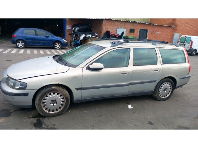 CERRADURA CAPO VOLVO V70 2000