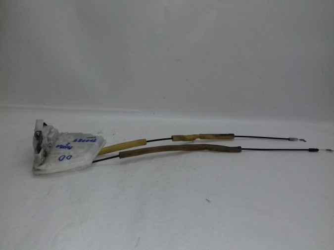 CERRADURA PUERTA DELANTERA DERECHA MAZDA 2 2010