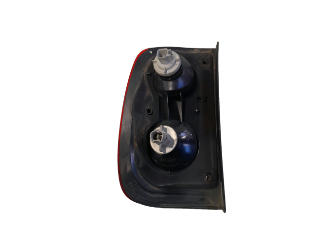 PILOTO TRASERO DERECHO LAND ROVER FREELANDER 2006