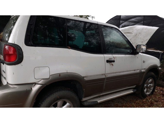 MECANICA TRASERA	 NISSAN TERRANO 2000