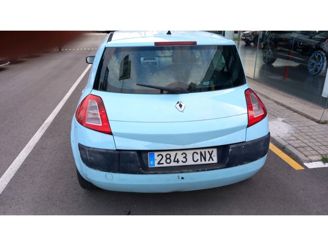 FARO ANTINIEBLA DELANTERO RENAULT MÉGANE 2003