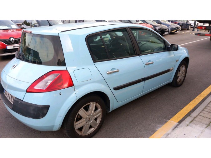 FARO ANTINIEBLA DELANTERO RENAULT MÉGANE 2003