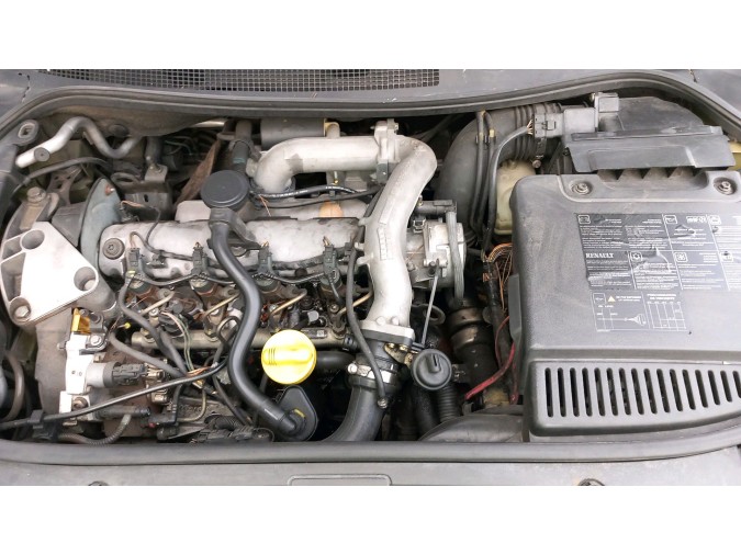 FARO ANTINIEBLA DELANTERO RENAULT MÉGANE 2003