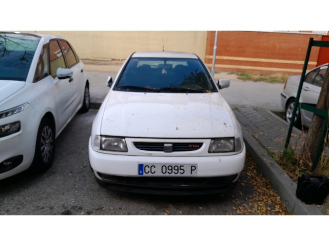 Consola central SEAT IBIZA 1997