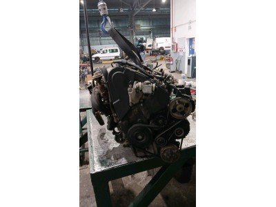 MOTOR SIN ACCESORIOS Y CON CAJA DE CAMBIOS CITROEN XSARA 2001