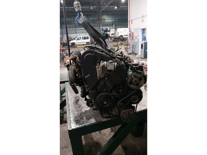 Motor CITROEN XSARA 2001