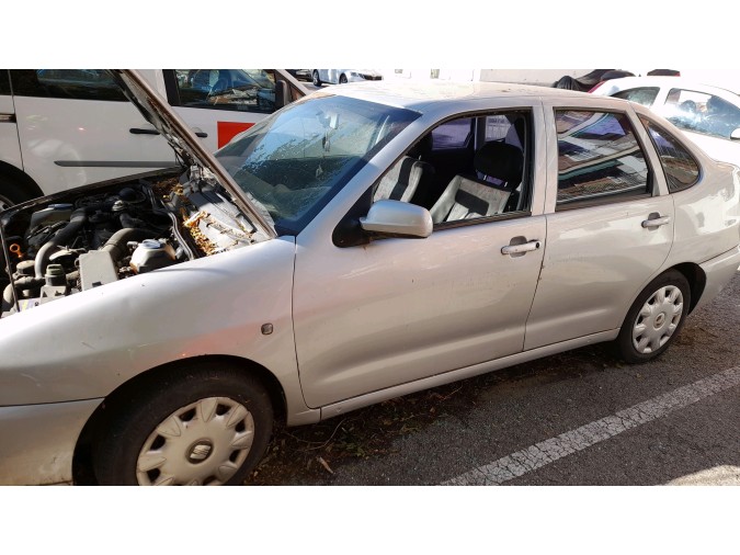 ELEVALUNAS TRASERO IZQUIERDO SEAT CORDOBA 2000