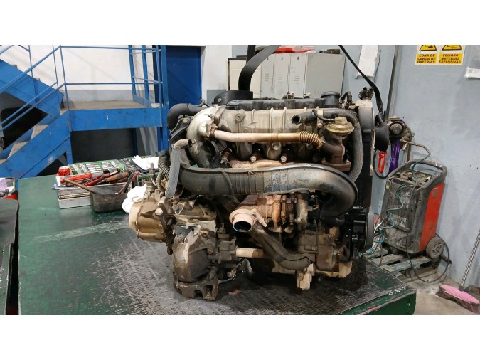 Motor CITROEN BERLINGO 2006