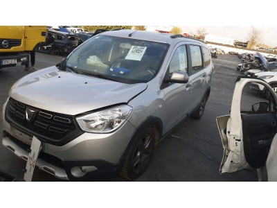 PILOTO TRASERO CENTRAL DACIA LODGY 2018