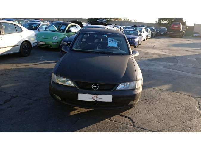 FARO ANTINIEBLA DERECHO OPEL VECTRA 1998