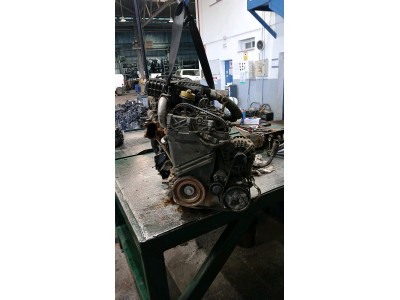 MOTOR CON ACCESORIOS Y CAJA DE CAMBIOS NISSAN KUBISTAR 2005