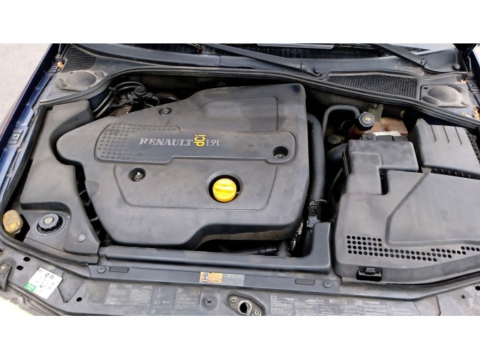 Autorradio RENAULT LAGUNA 2001
