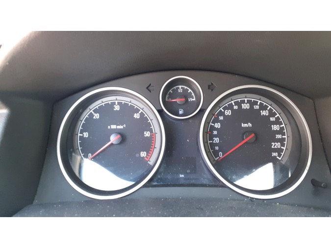 Radiador motor OPEL ASTRA 2006