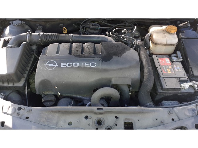 Radiador motor OPEL ASTRA 2006