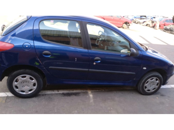 CAJA BATERIA PEUGEOT 206 2000