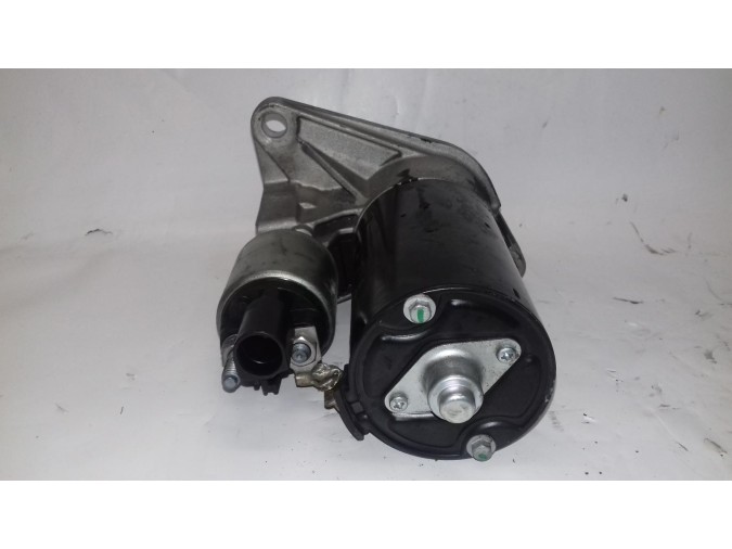 MOTOR ARRANQUE AUDI A1 2012