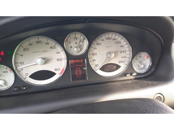 ALETA DELANTERA IZQUIERDA PEUGEOT 607 2007
