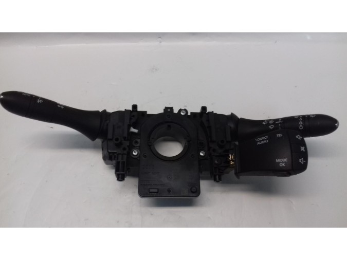 MANDO MULTIFUNCION RENAULT MEGANE 2017