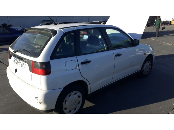 Radiador motor SEAT IBIZA 1999