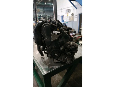 MOTOR CON ACCESORIOS Y CAJA DE CAMBIOS PEUGEOT 307 2001