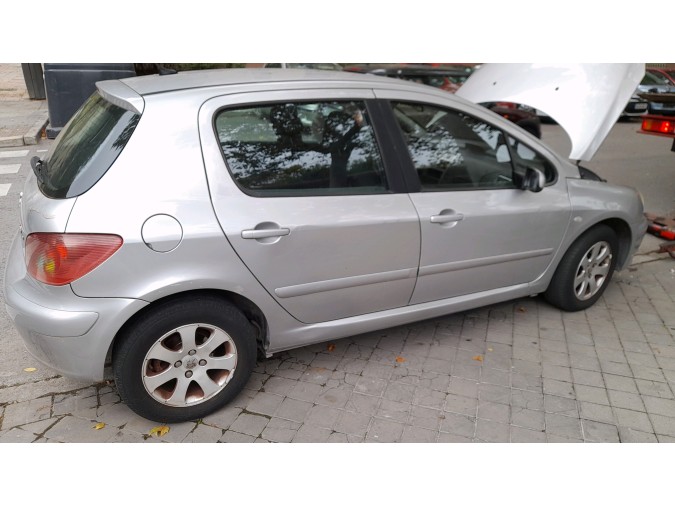 Autorradio PEUGEOT 307 2001