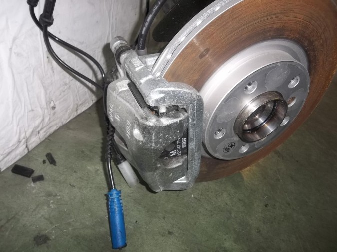 PINZA FRENO DELANTERA IZQUIERDA MINI (BMW) COUNTRYMAN 2013