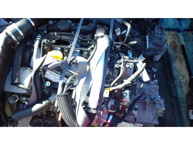 TRAPECIO INFERIOR DELANTERO IZQUIERDO TOYOTA YARIS 2010