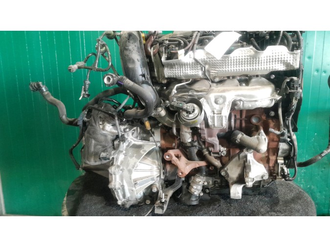 MOTOR CON ACCESORIOS SIN CAJA DE CAMBIOS PEUGEOT 3008 2014