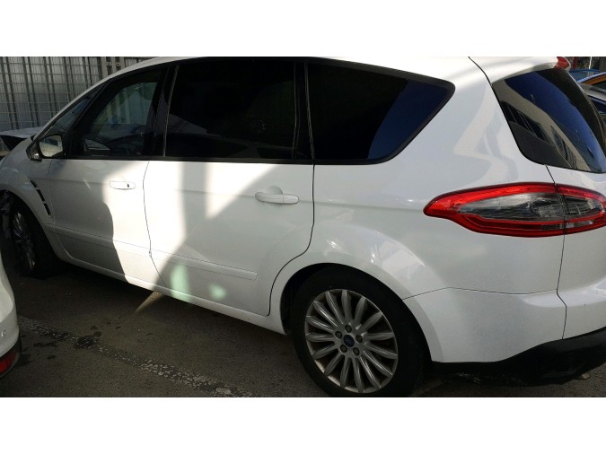 GASTOS ENVIO FORD S-MAX 2014
