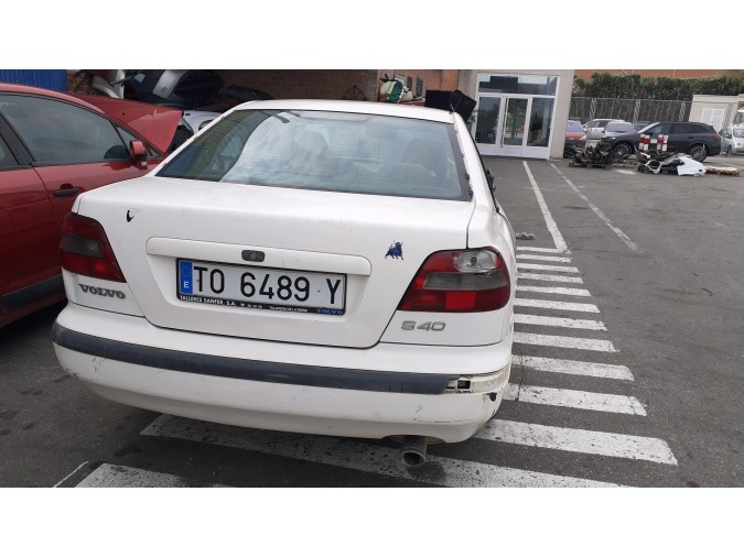 ELEVALUNAS TRASERO DERECHO VOLVO S40 1997