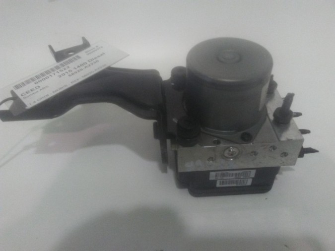ABS KIA CEED 2015